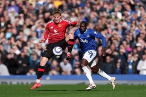 Soi kèo Manchester United vs Everton 03h00, 25/11/2025 Ngoại Hạng Anh 10 Manchester United vs Everton